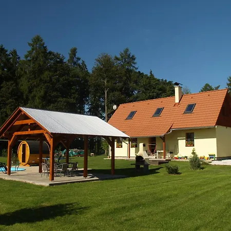 Nyaraló Les Kralovstvi *