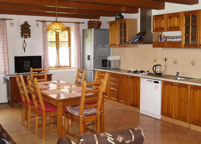 Les Kralovstvi Holiday home *